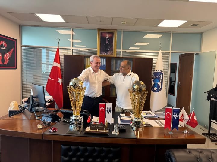 Tulpar Derneği’nden Yalçın Demirkol’e Övgü