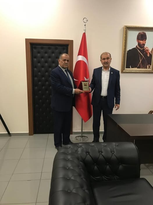 Tulpar Derneği’nden Ertan Işık’a Teşekkür Plaketi